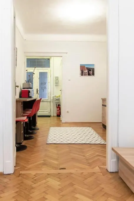 Central Buda Comfort Apartment Budapest 0*,  Hungary